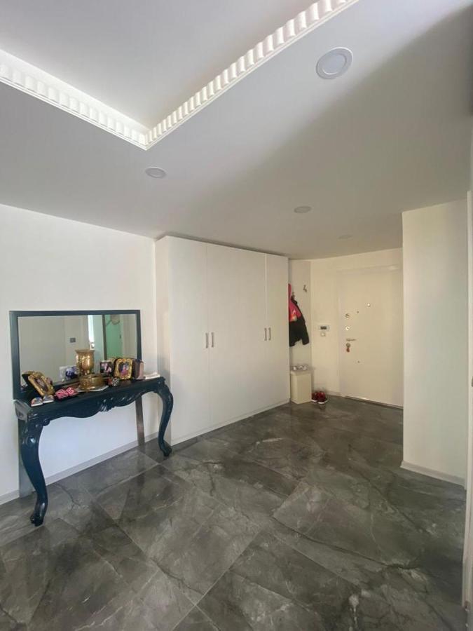 Tadinda,bahceli Ve Sueper Konumda Tasarim Daire Appartement
